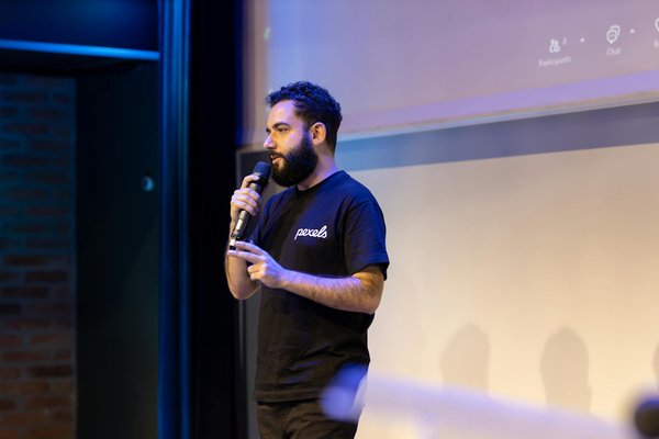 Quels sont les conseils pour une première journée de travail réussie ?